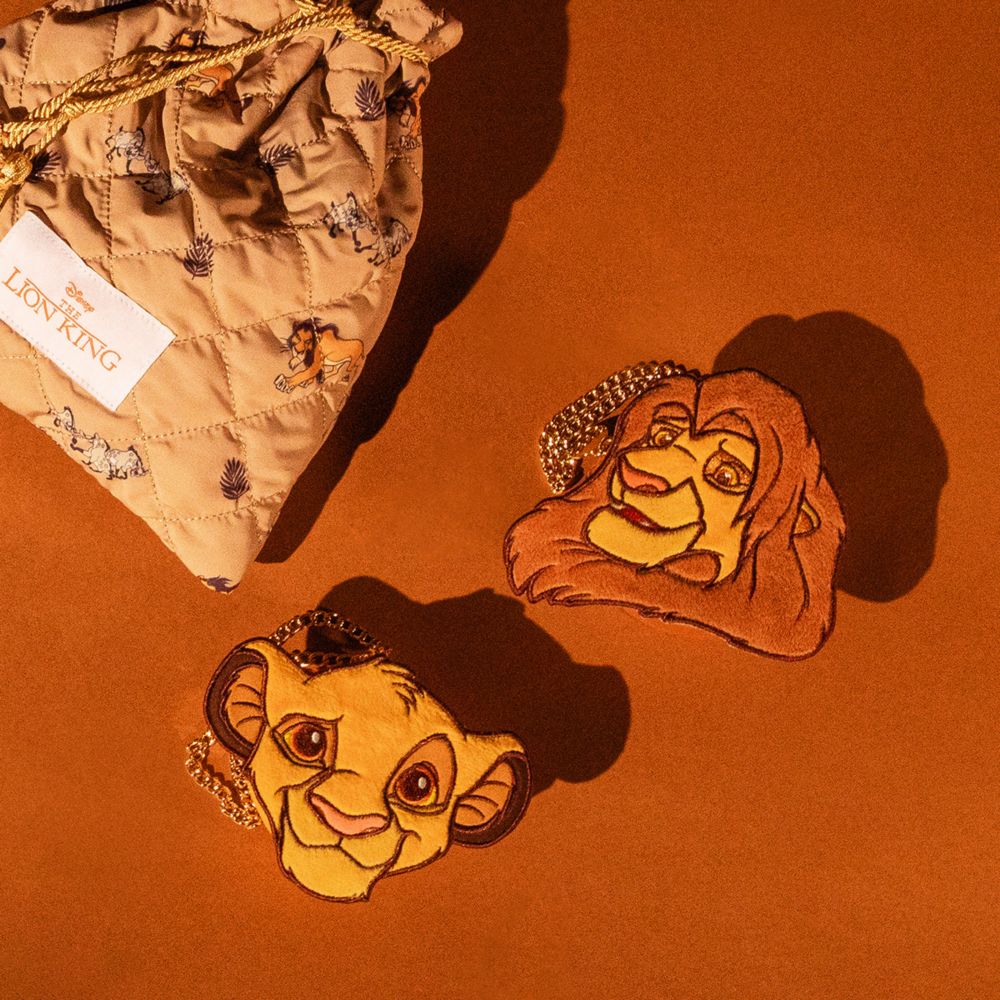 【ACCOMMODE】『ライオン・キング』シンバ ダイカットポーチ(D-ST2031/MU)