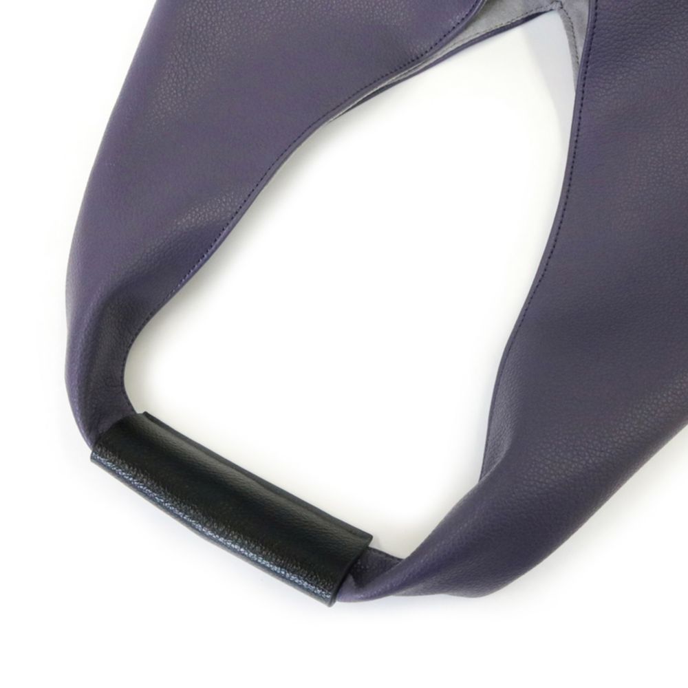 【ACCOMMODE】『リトル・マーメイド』アースラ メタルフレームトライアングルトート(D-KJ1521/PU)