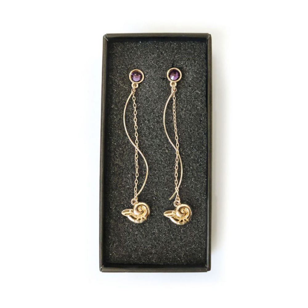 【ACCOMMODE】『リトル・マーメイド』アースラ ウェーブイヤリング(D-KJ1524/PU)