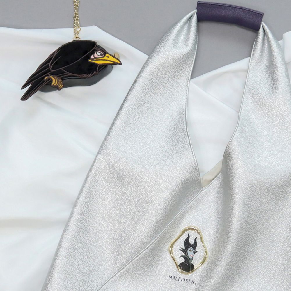 【ACCOMMODE】『眠れる森の美女』ディアブロ ダイカットポーチ(D-ST1961/DB)