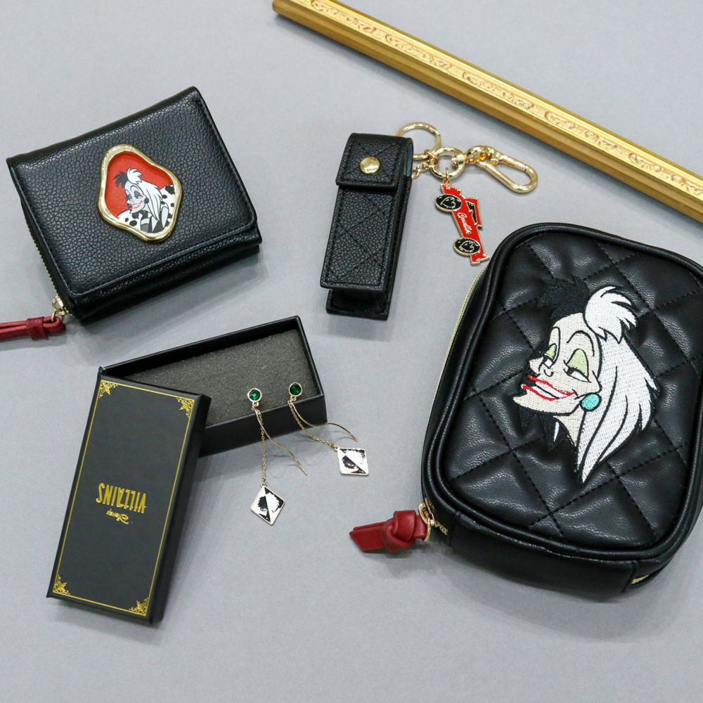 【ACCOMMODE】『101匹わんちゃん』クルエラ リップケース(D-ST1971/BK)