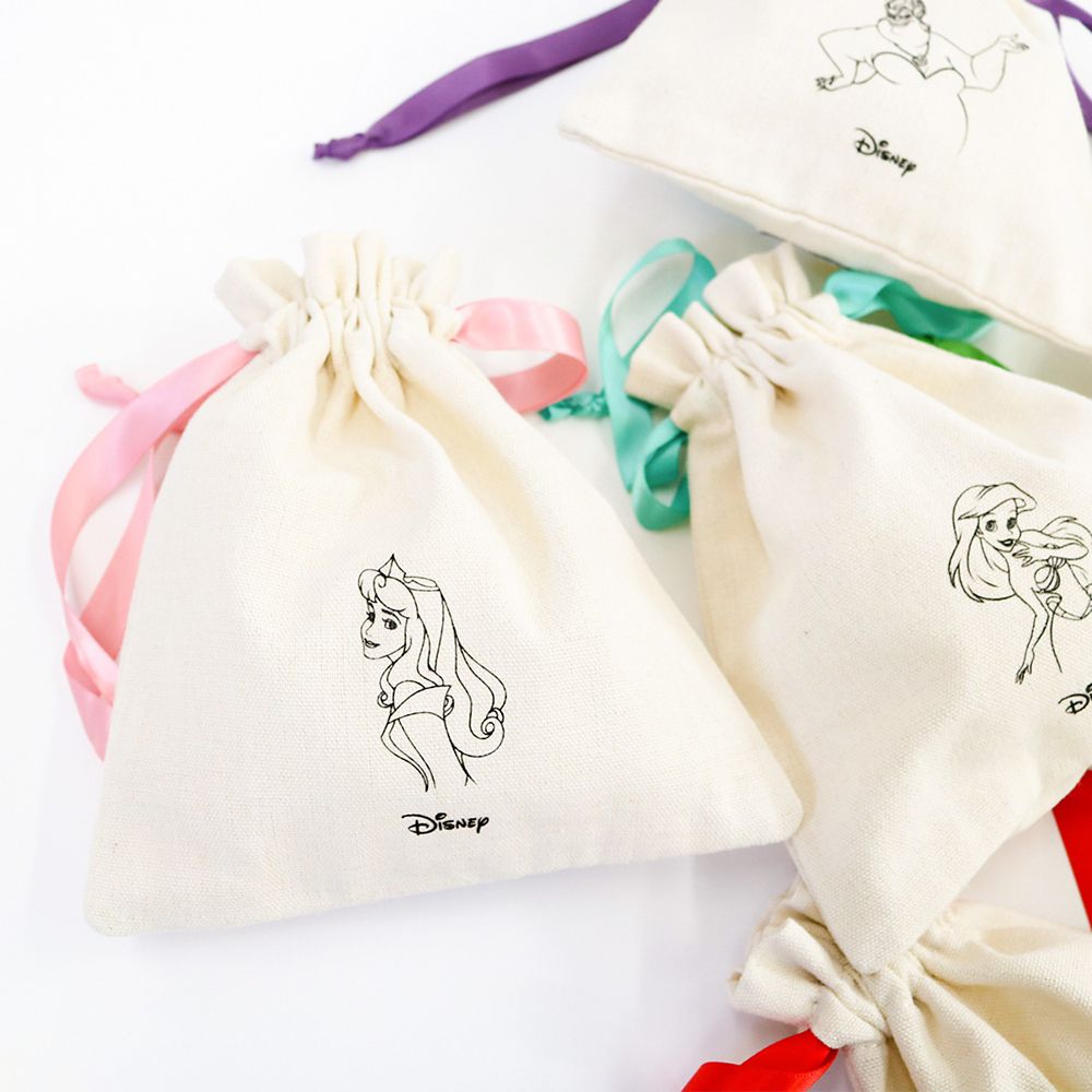 【ACCOMMODE】『眠れる森の美女』オーロラ姫 巾着ポーチ(D-SK1261/AU)