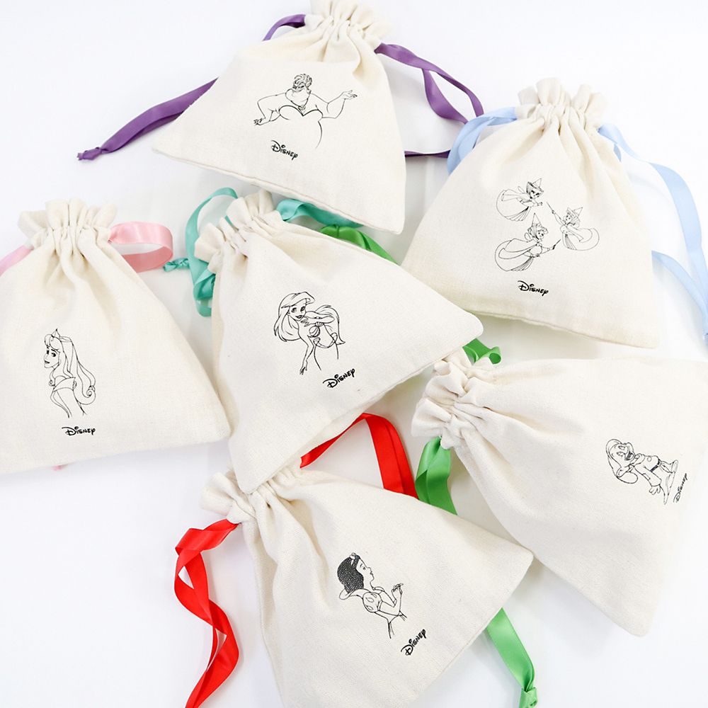 【ACCOMMODE】『眠れる森の美女』メリーウェザー フォーナ フローラ 巾着ポーチ(D-SK1261/FFM)