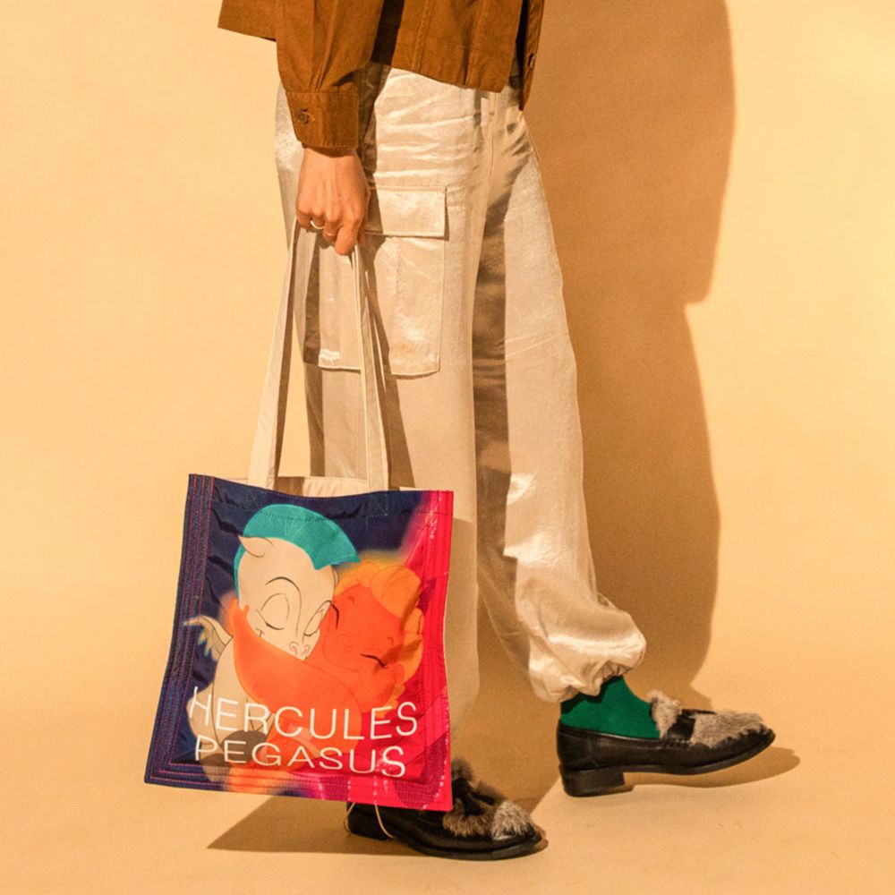 【ACCOMMODE】『ヘラクレス』 ヘラクレス ペガサス グラフィックトート (D-SK1431/PI)