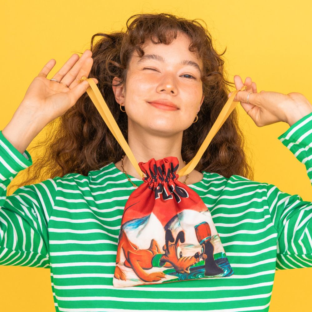 【ACCOMMODE】『プルート』 プルート ポスターアートキンチャク (D-SK1442/RD)