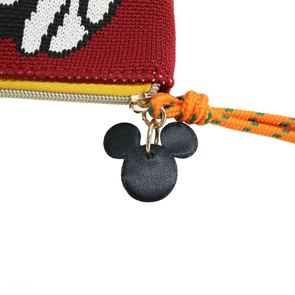 【ACCOMMODE】『ミッキー＆フレンズ』ミッキーマウス フラットニットポーチ(D-ST2372/MM)