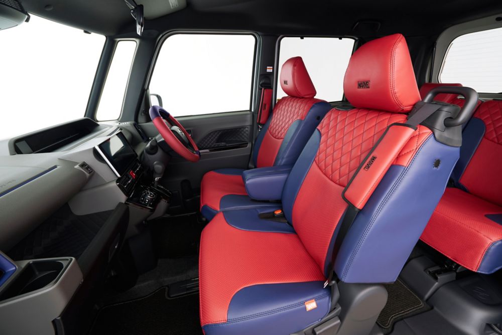 公式 ショップディズニー タント カスタム マーベル スパイダーマン リミテッドパッケージ 全席シートカバー シートバックテーブル非対応