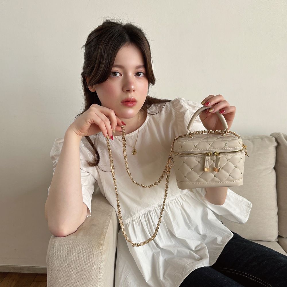 【Disney】さりげなミッキー / キルティングミニポシェット(mytwilight)