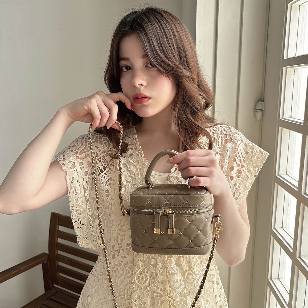 【Disney】さりげなミッキー / キルティングミニポシェット(mytwilight)