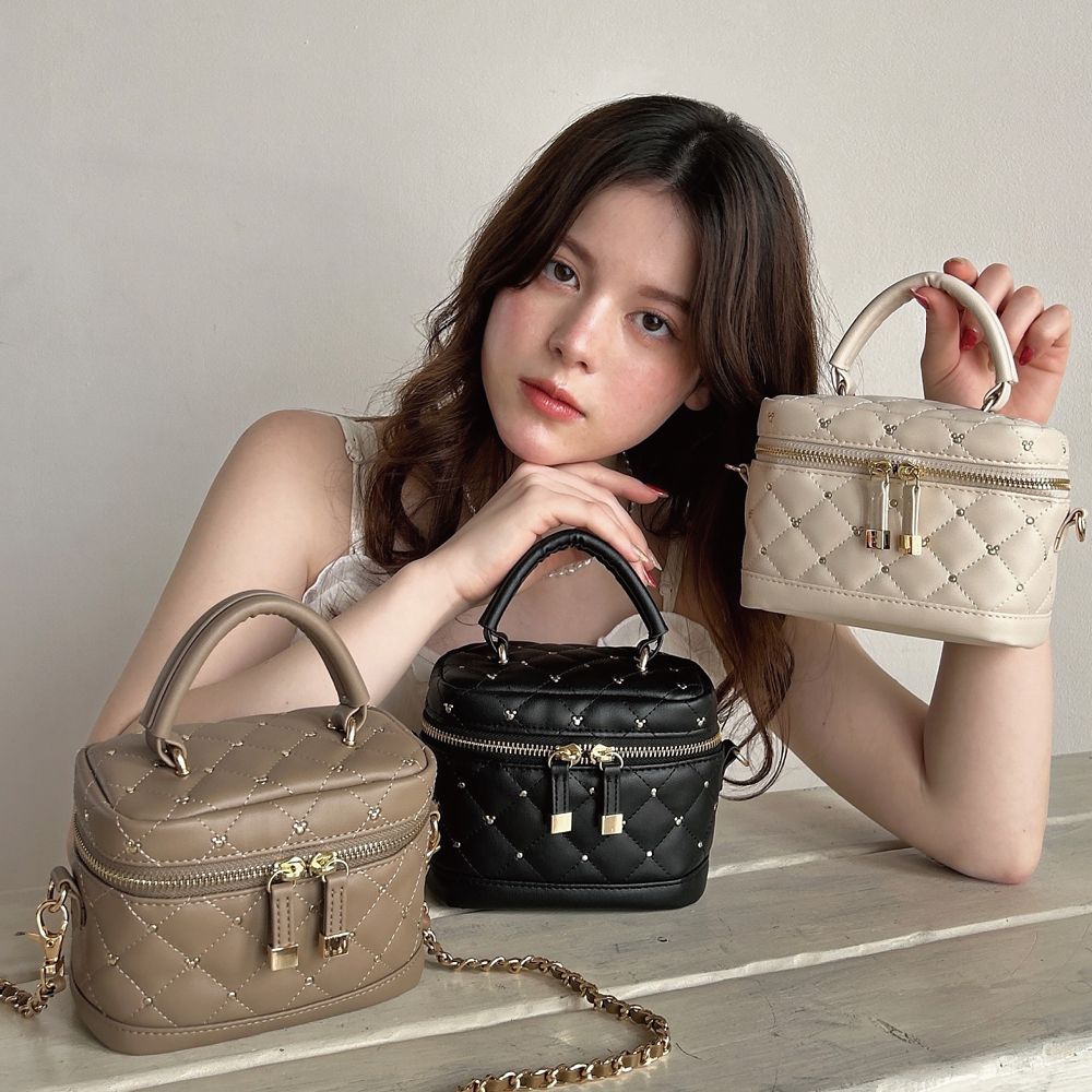 【Disney】さりげなミッキー / キルティングミニポシェット(mytwilight)