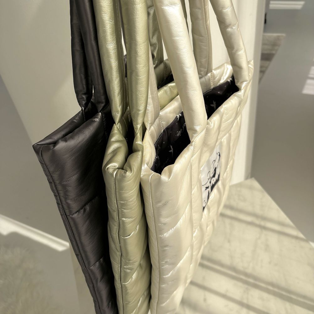 【Disney】Peter Pan / シャイニー キルティング トートバッグ(mytwilight)