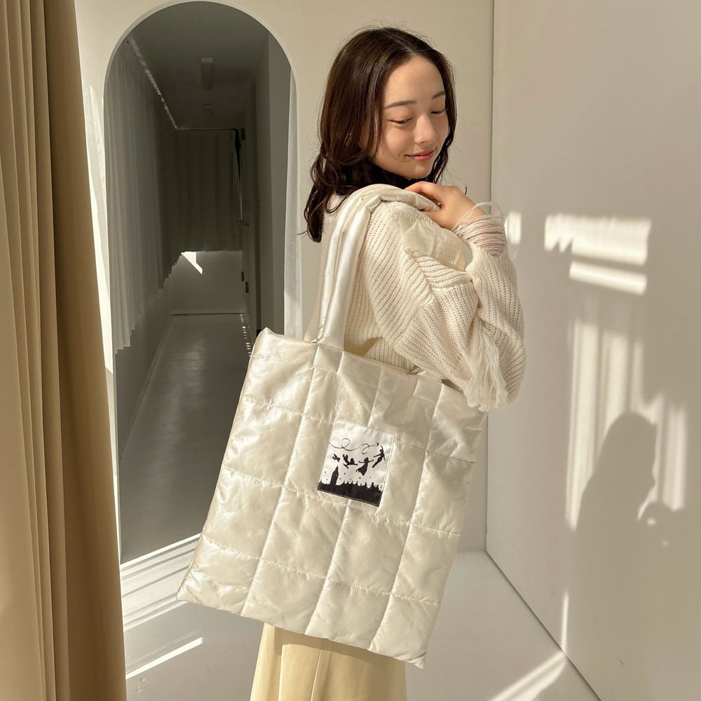 【Disney】Peter Pan / シャイニー キルティング トートバッグ(mytwilight)