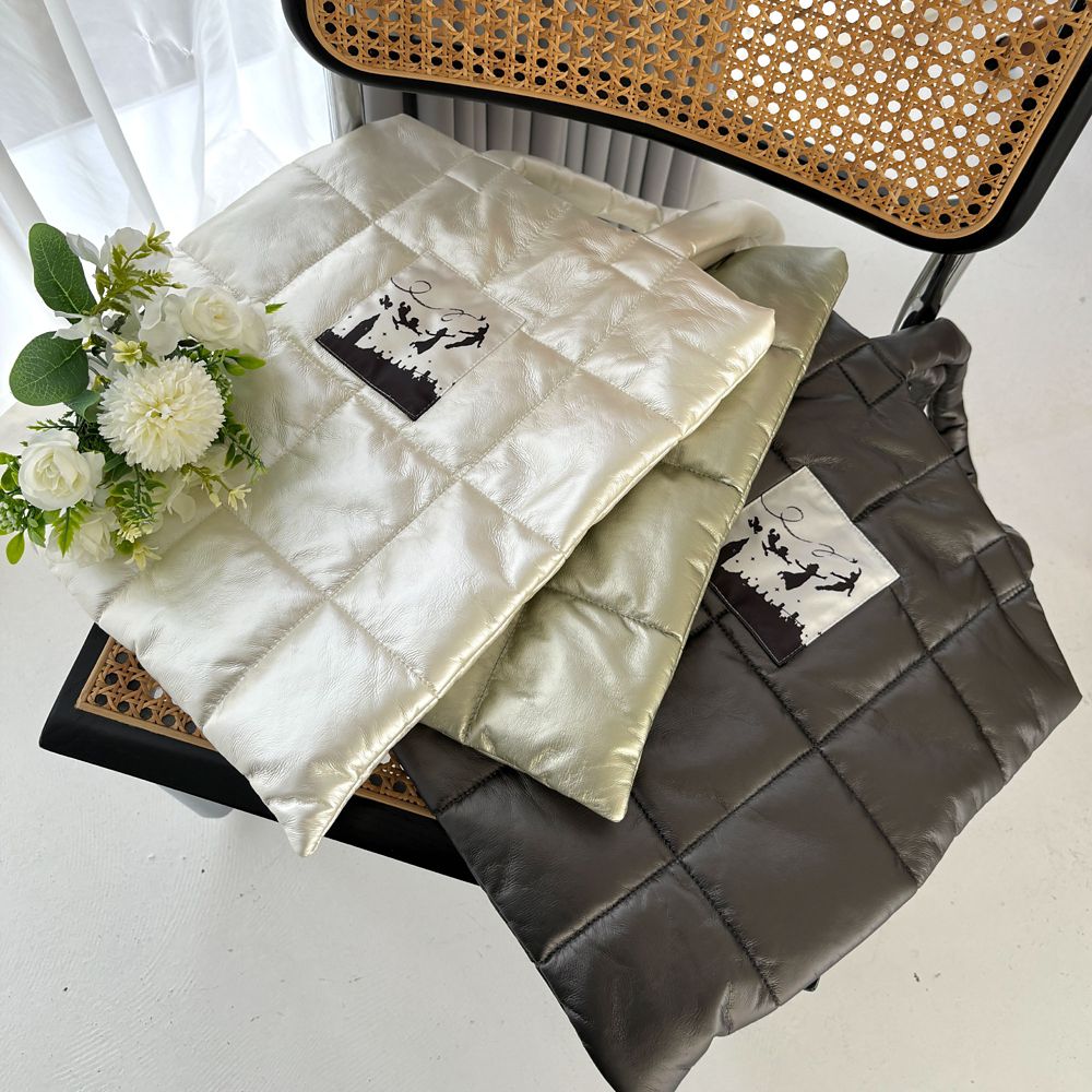 【Disney】Peter Pan / シャイニー キルティング トートバッグ(mytwilight)