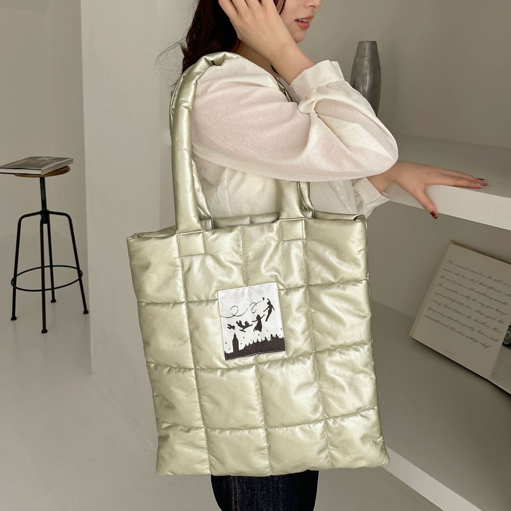 【Disney】Peter Pan / シャイニー キルティング トートバッグ(mytwilight)