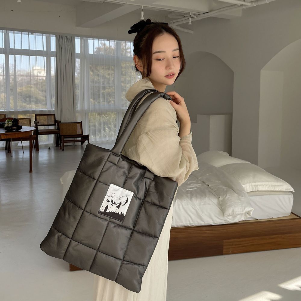 【Disney】Peter Pan / シャイニー キルティング トートバッグ(mytwilight)