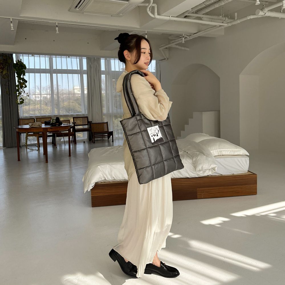 【Disney】Peter Pan / シャイニー キルティング トートバッグ(mytwilight)