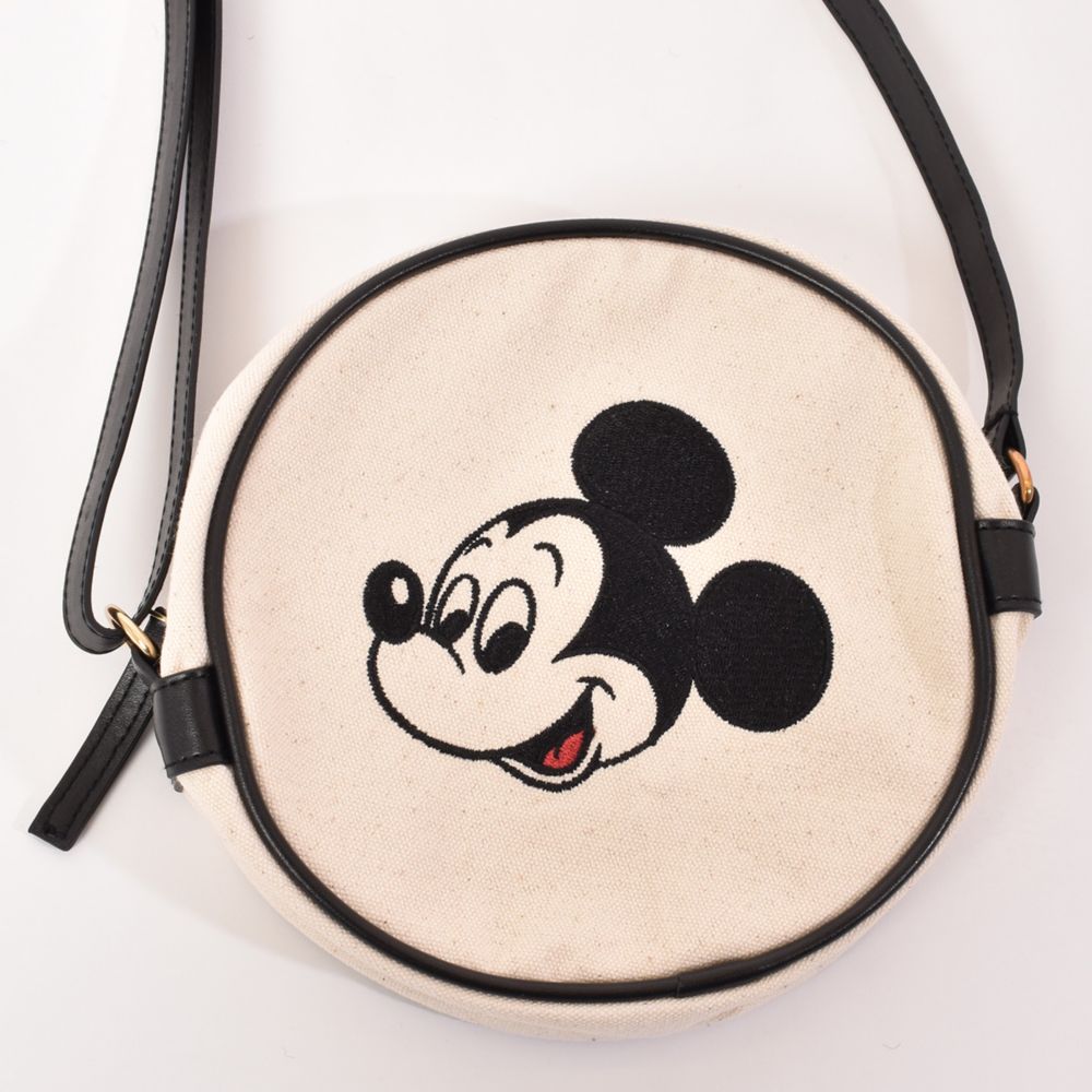 公式 ショップディズニー ミッキー 丸形ポシェット Poneycomb Chouchou