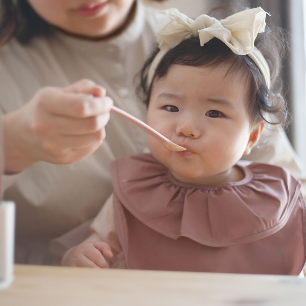 ミニーマウス　レトルト離乳食スタンド