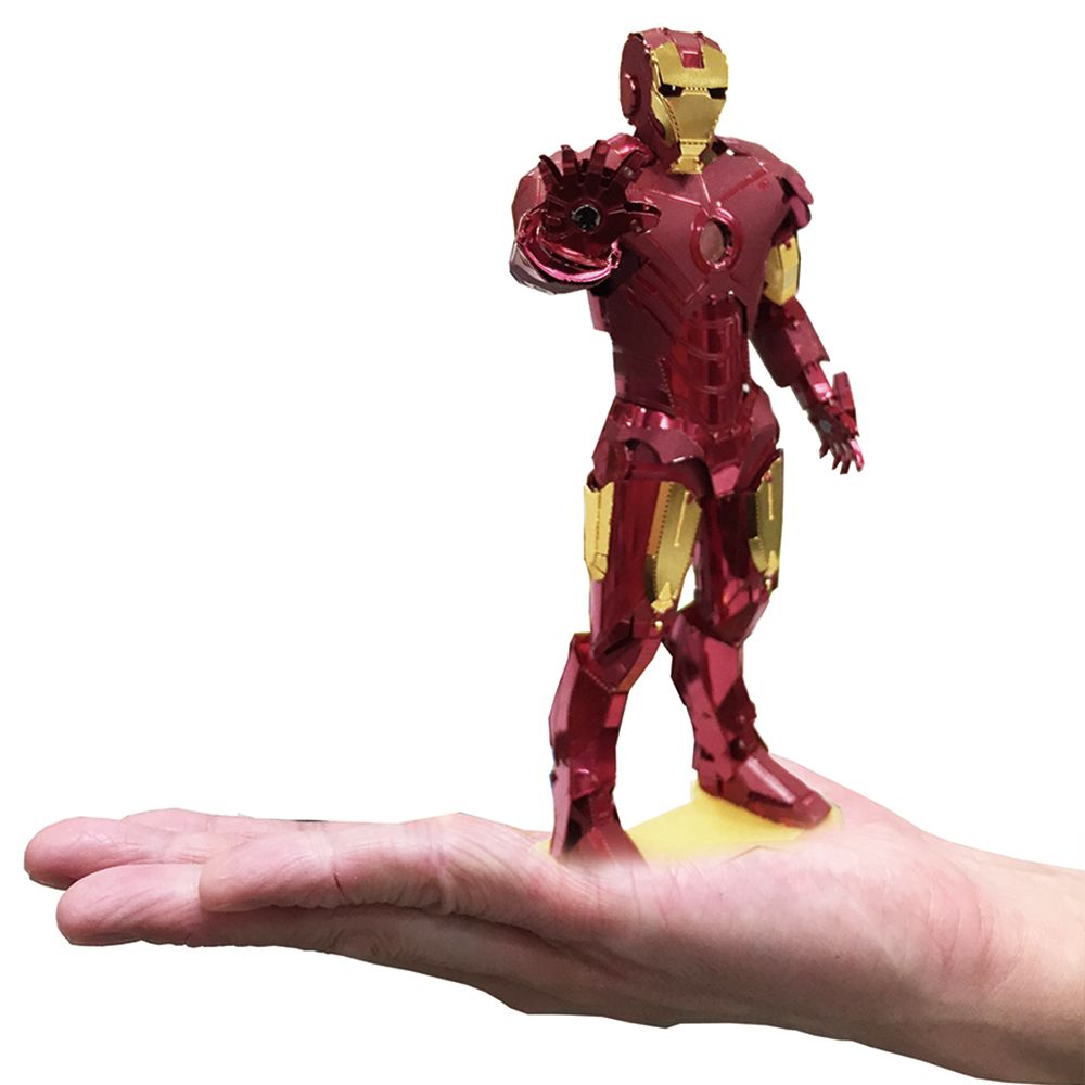 マーベル　メタリックナノパズル マルチカラー シリーズ　「アイアンマン」