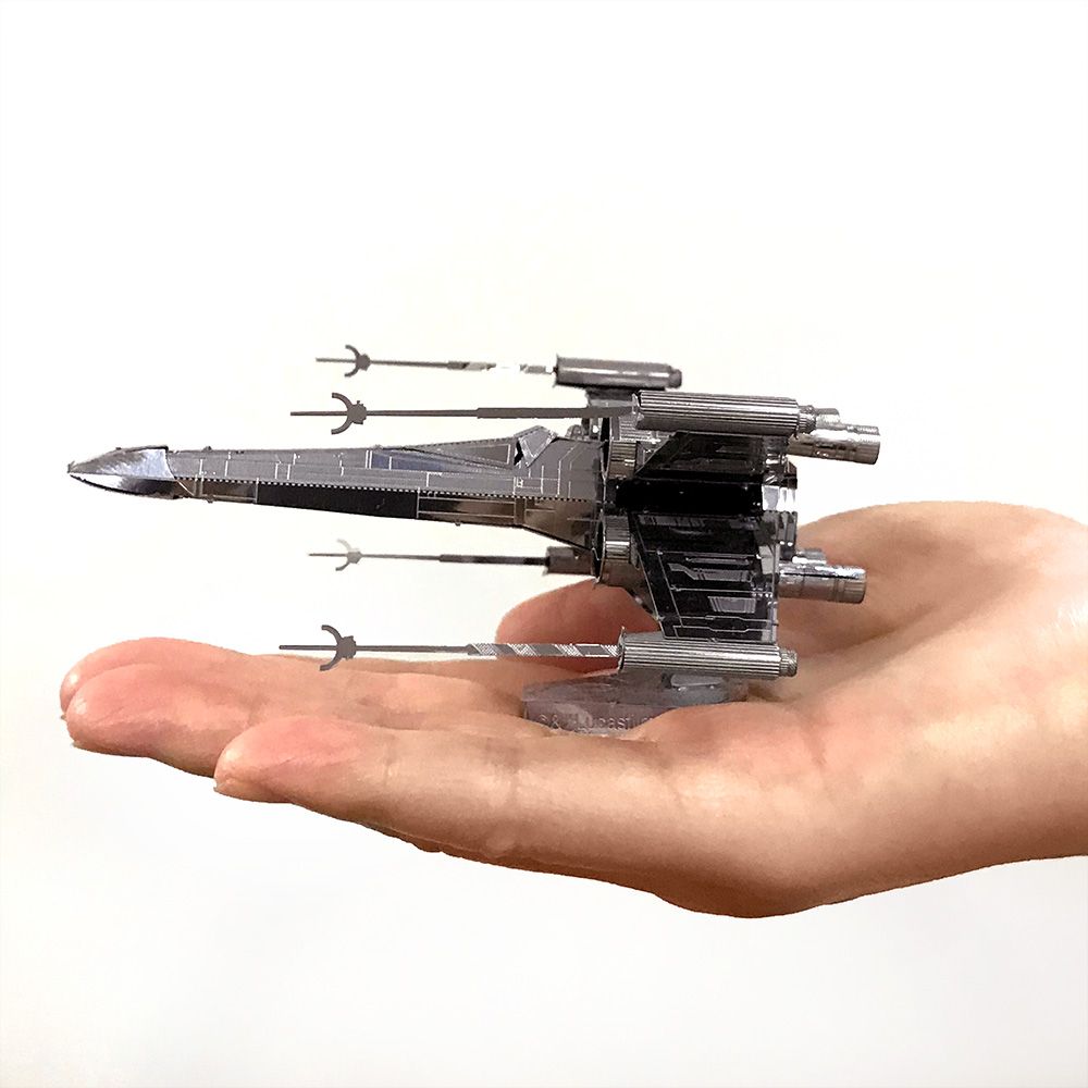 スター・ウォーズ メタリックナノパズル  「Xウイング・スターファイター」