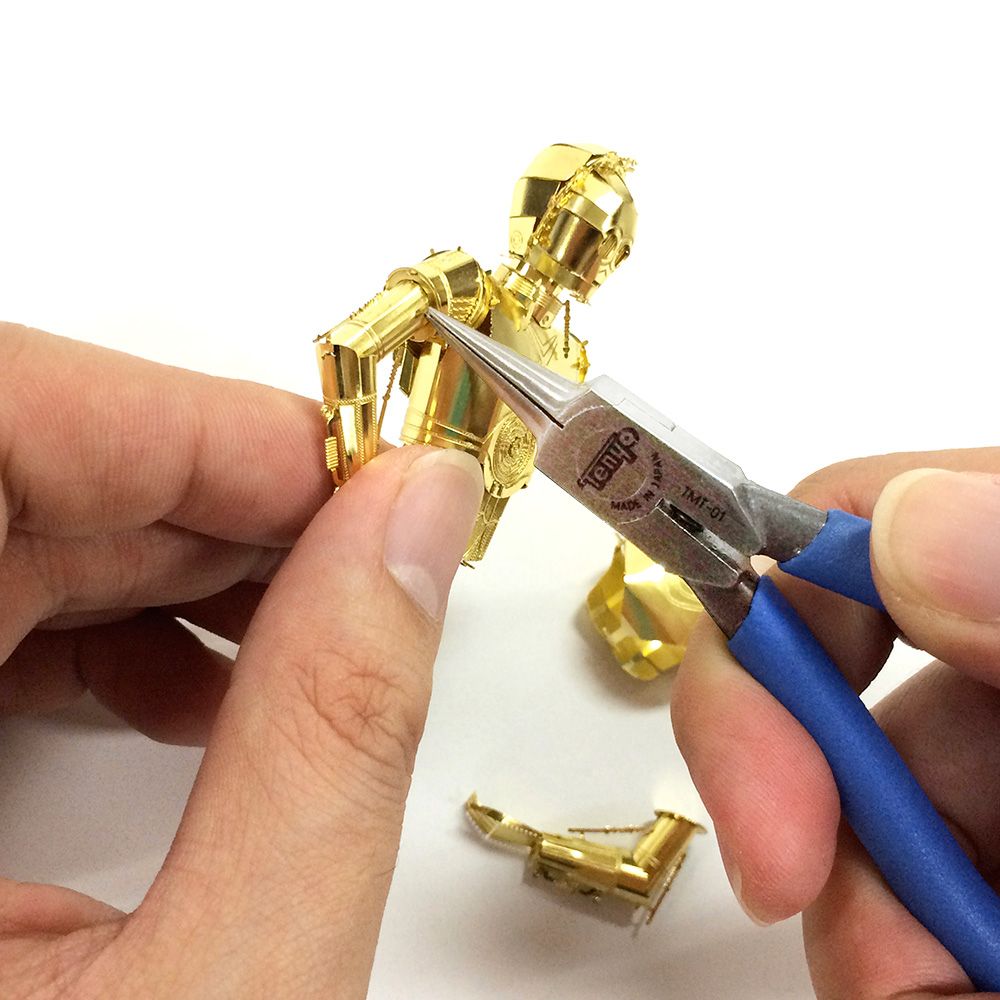 スター・ウォーズ メタリックナノパズル  ゴールド シリーズ「C-3PO」