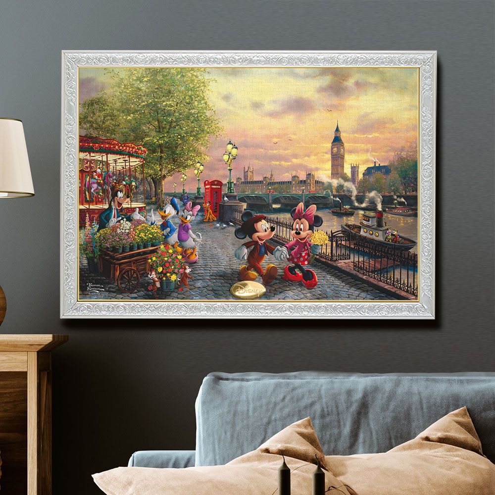 ミッキー・マウス ジグソーパズル 1000ピース「Mickey and Minnie in London」 スペシャルアート コレクション 〈キャンバス・スタイル〉