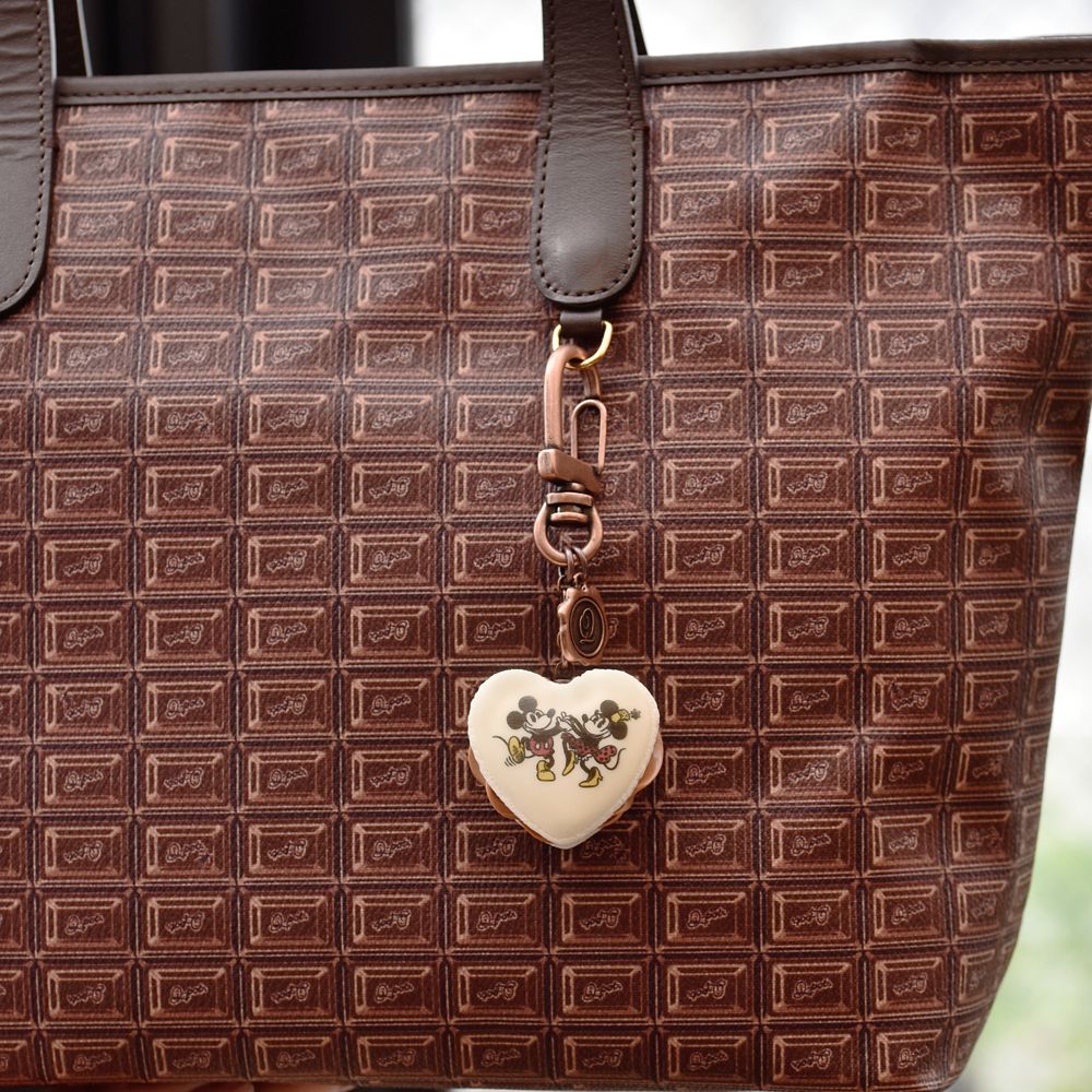 【キューポット】ミッキー&ミニー/キーホルダー　ハートマカロン