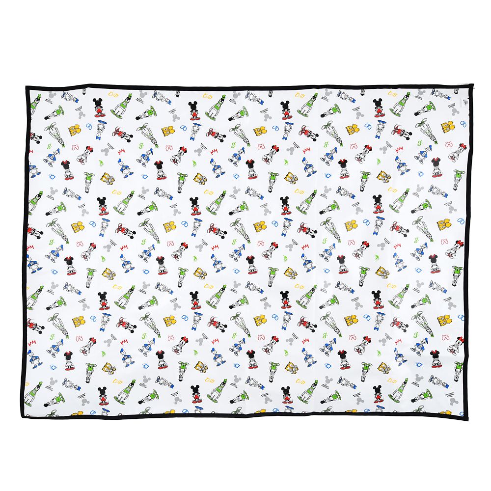 公式 ショップディズニー アウトレット ミッキー フレンズ レジャーシート Mickeys Athlete Club