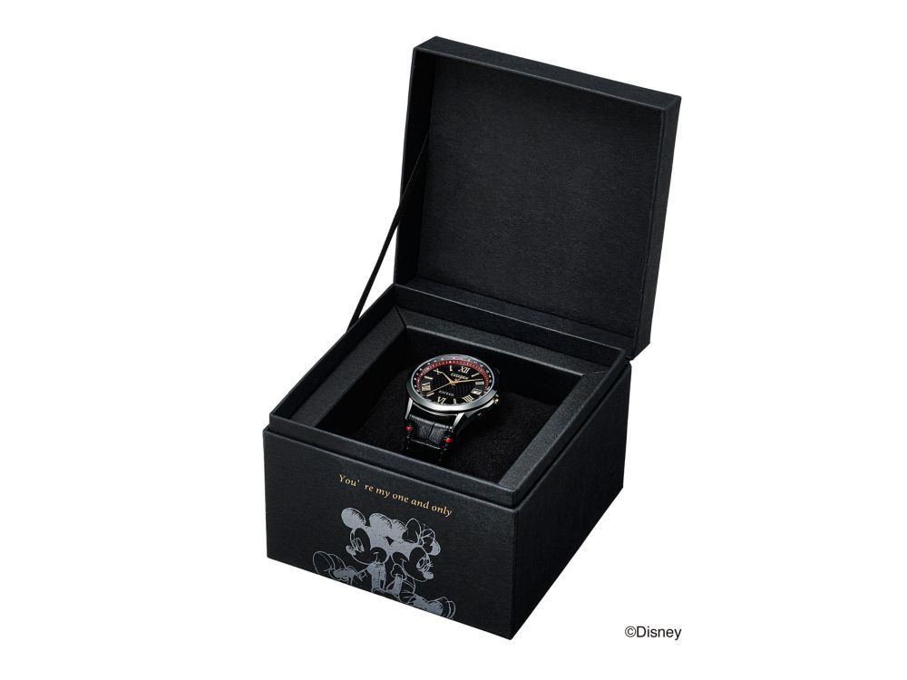 シチズン　エクシード　ミッキー　CB1118-01E