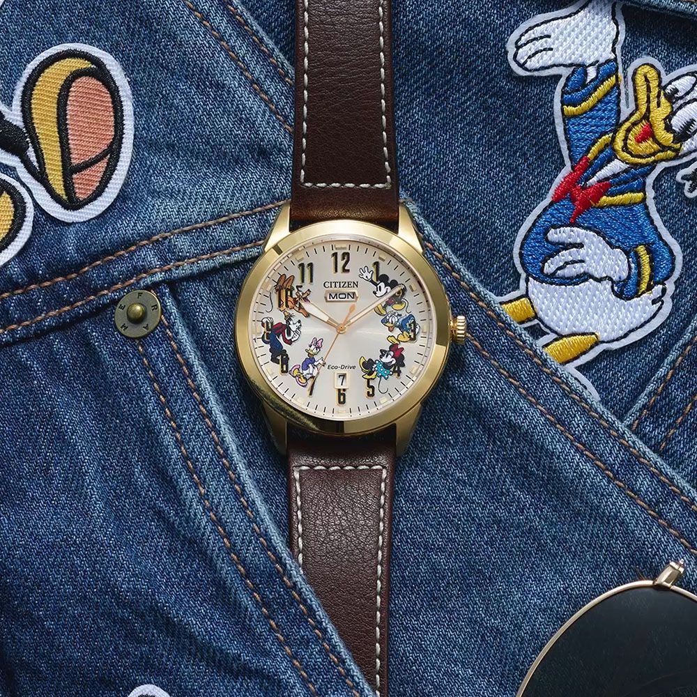 シチズン　センセーショナルシックス　AW0093-04W