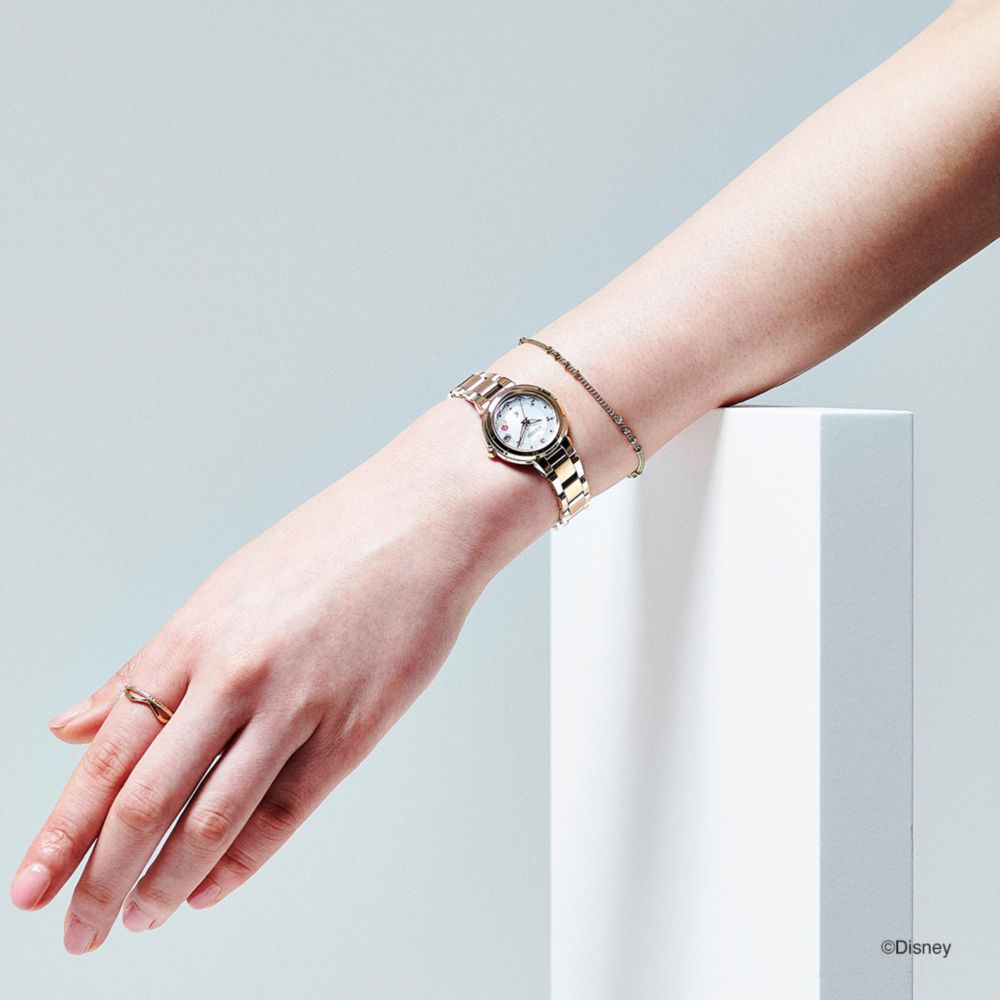 シチズン　クロスシー　美女と野獣　ES9432-67A