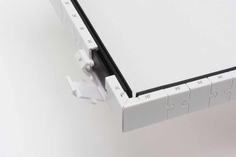 公式 ショップディズニー ジグソーパズル やのまん シンデレラキャンバスパズル プラスチック製ピース １２０ピース １２時の鐘 １１ ２２ ３ ２ｃｍ