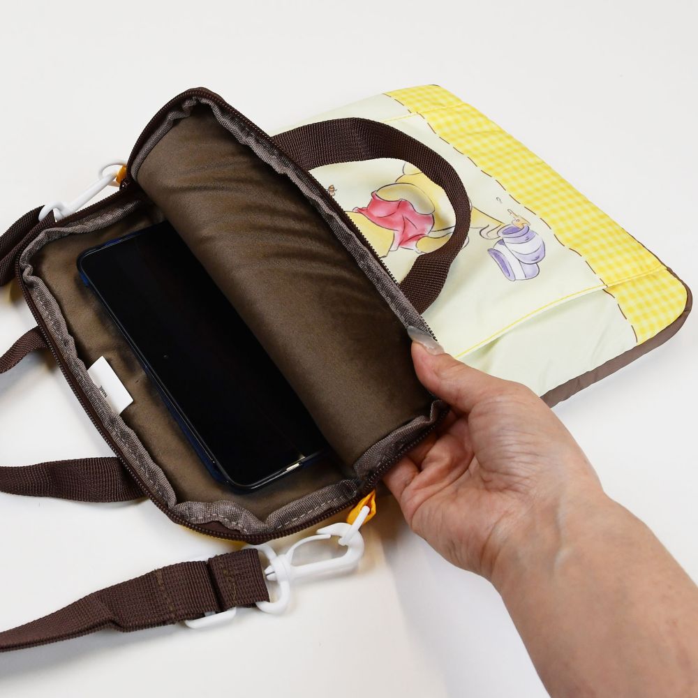 くまのプーさん タブレットケース チェックハチミツ