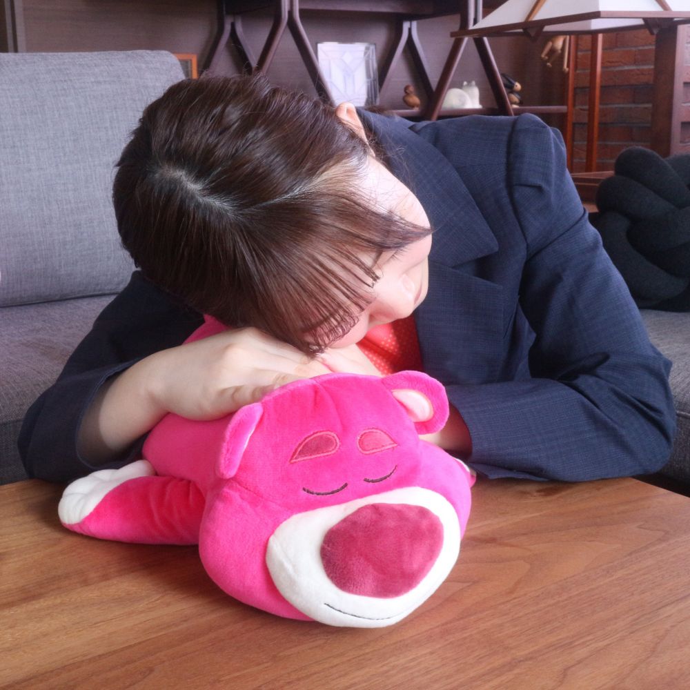 トイ・ストーリー ロッツォ ダイカットクッション スリープテディー