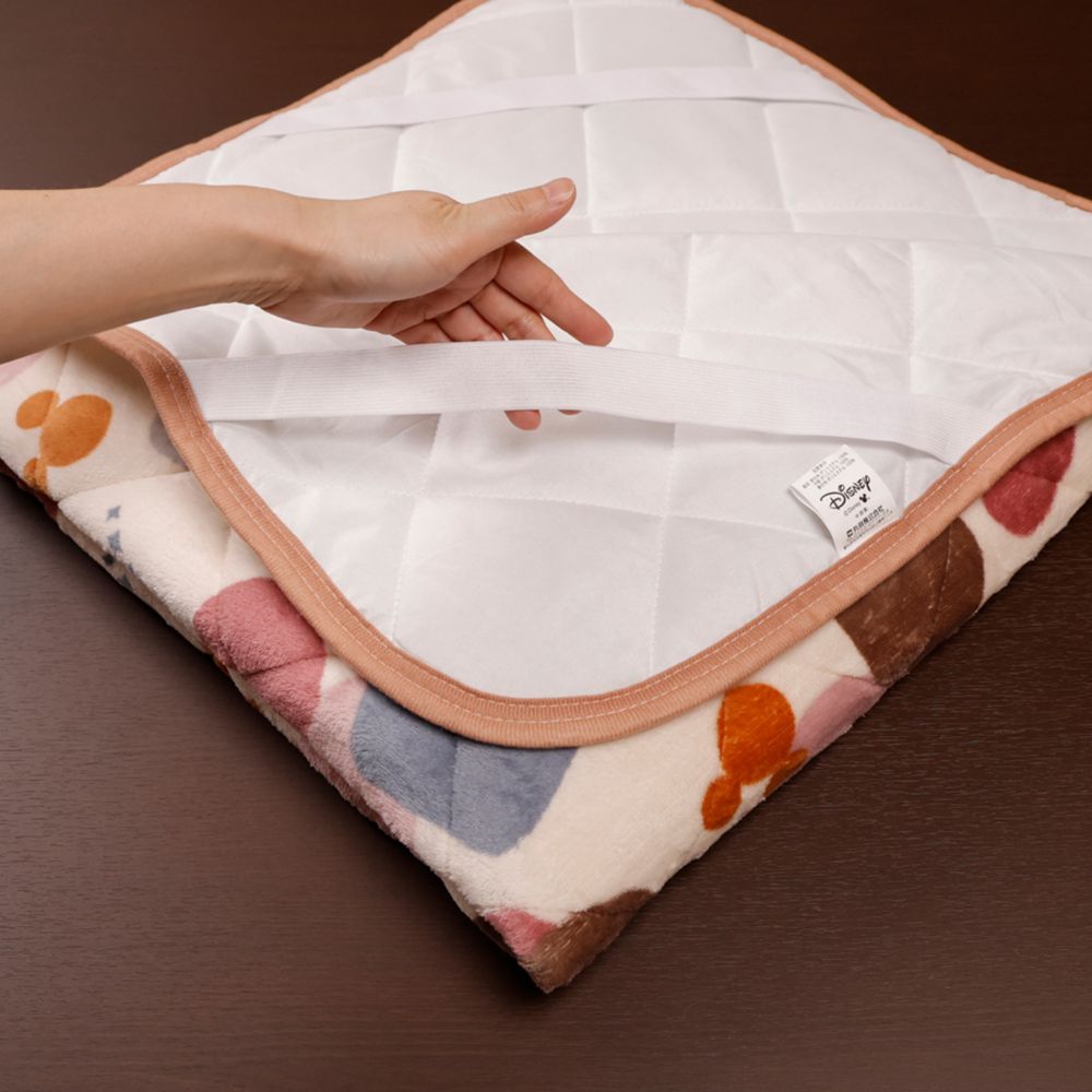 ミッキーマウス 敷パッド ファインシェイプ