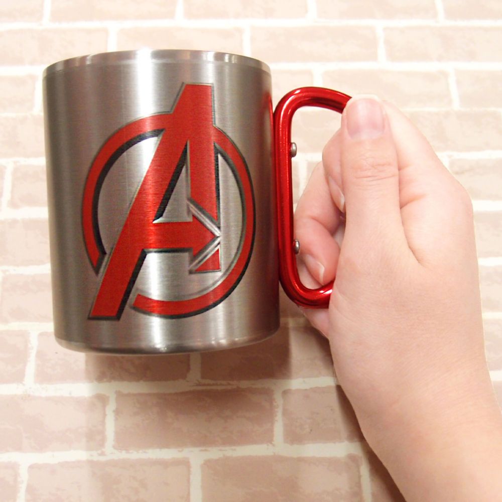 MARVEL COLLECTION(マーベルコレクション)/カラビナマグ アベンジャーズ シルバー<br>カラビナ/カラビナマグ/マグカップ/コップ/アベンジャーズ/ロゴ