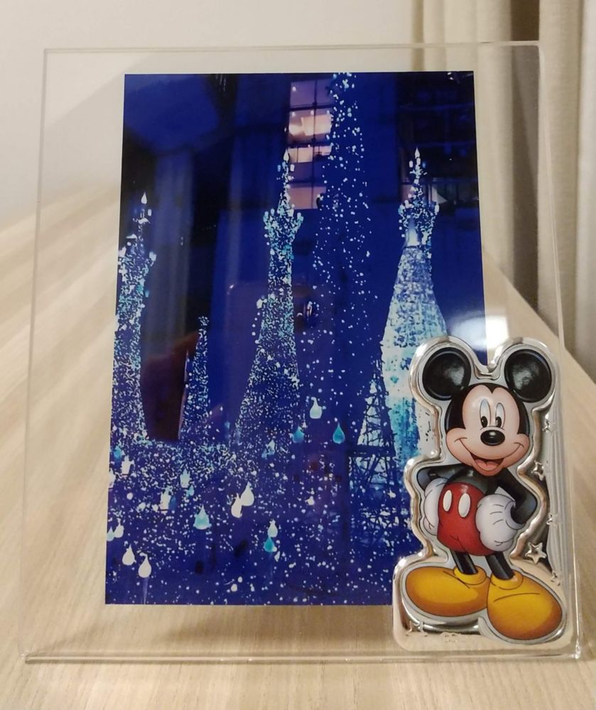 【イタリア直輸入】VALENTI　プレキシガラスフォトフレーム　シルバー加工　ミッキーマウス（B）D325 4XC　15x20cm　2L判