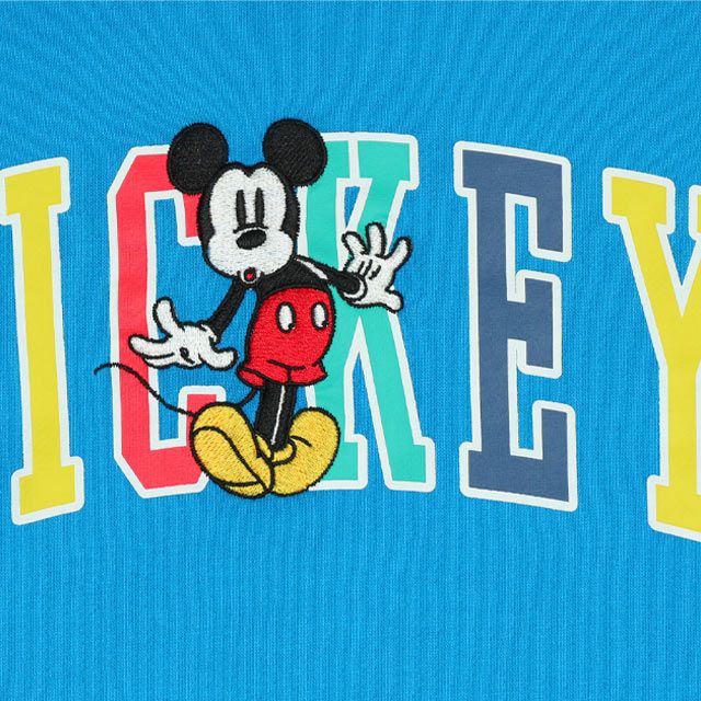 【ベビードール】ミッキー 親子お揃い カラフルロゴ トレーナー 0044K / ベビーサイズ キッズ ファミリーコーデ おそろい スウェット素材 長袖 トップス クルーネック セミワイド