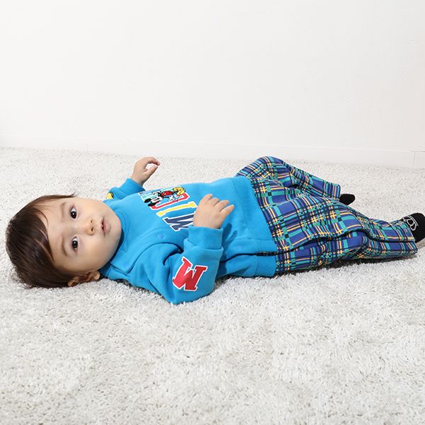 【ベビードール】ミッキー サテンロゴ ロンパース 0098B / ベビーサイズ ベビー服 ファミリーコーデ おそろい ドッキングデザイン スウェット素材 股下スナップボタン