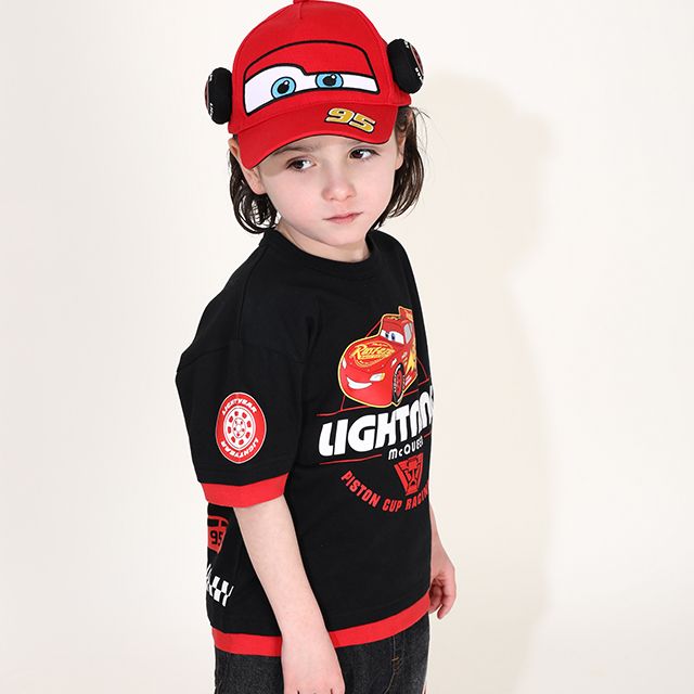 【ベビードール】カーズ 袖エンブレムTシャツ 0223K / ライトニング・マックィーン ベビーサイズ キッズ 天竺素材 トップス 半袖 クルーネック カットソー