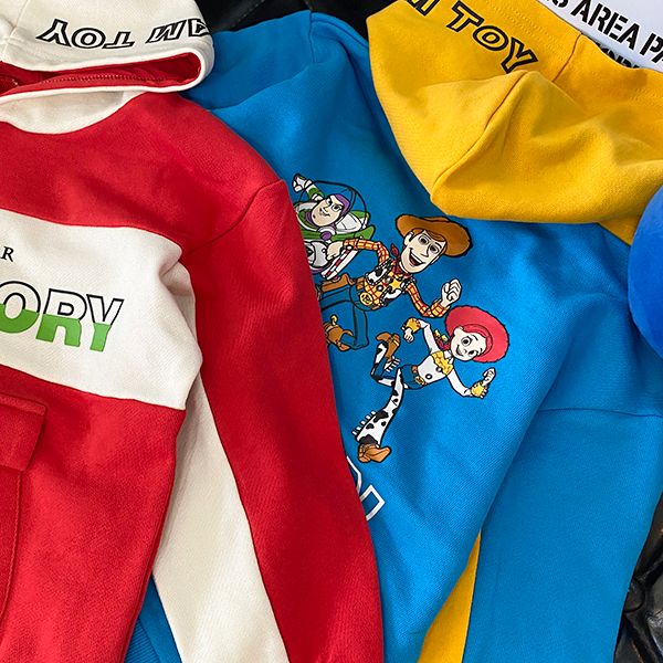 【ベビードール】トイ・ストーリー 立体ロゴパーカー 0233K / ウッディ バズ・ライトイヤー ジェシー ベビーサイズ キッズ トップス 長袖 プルオーバー ワイドシルエット