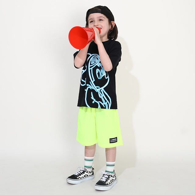 【ベビードール】ミッキー 親子お揃い ネオンキャラクターTシャツ 0322K / ベビーサイズ キッズ リンクコーデ ペアルック 親子コーデ トップス 半袖 クルーネック カットソー 天竺素材