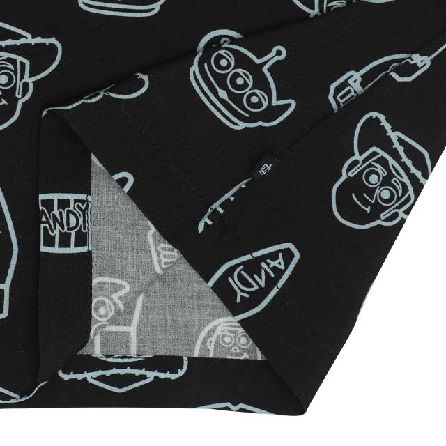 【ベビードール】親子お揃い トイ・ストーリー 総柄半袖シャツ 0399A （ボトムス別売り） / 大人 ユニセックス 男女兼用 リンクコーデ ペアルック 親子コーデ トップス 羽織り 半袖 開襟 オープンカラー 配色ボタン レーヨン素材 セットアップアイテム