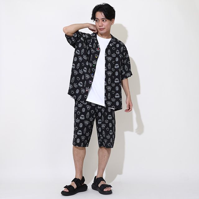 【ベビードール】親子お揃い トイ・ストーリー 総柄半袖シャツ 0399A （ボトムス別売り） / 大人 ユニセックス 男女兼用 リンクコーデ ペアルック 親子コーデ トップス 羽織り 半袖 開襟 オープンカラー 配色ボタン レーヨン素材 セットアップアイテム