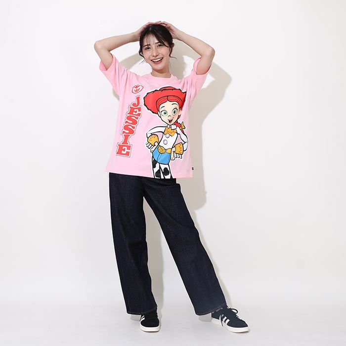 【ベビードール】ジェシー 親子お揃い 蓄光キャラクターTシャツ 0400A / トイ・ストーリー 大人 ユニセックス 男女兼用 リンクコーデ ペアルック 親子コーデ トップス 半袖 クルーネック カットソー 暗いところで光る 天竺素材