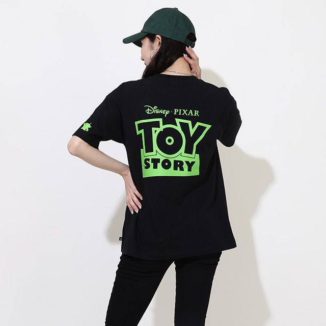 【ベビードール】リトルグリーンメン 親子お揃い 蓄光キャラクターTシャツ 0400A / トイ・ストーリー 大人 ユニセックス 男女兼用 リンクコーデ ペアルック 親子コーデ トップス 半袖 クルーネック カットソー 暗いところで光る 天竺素材