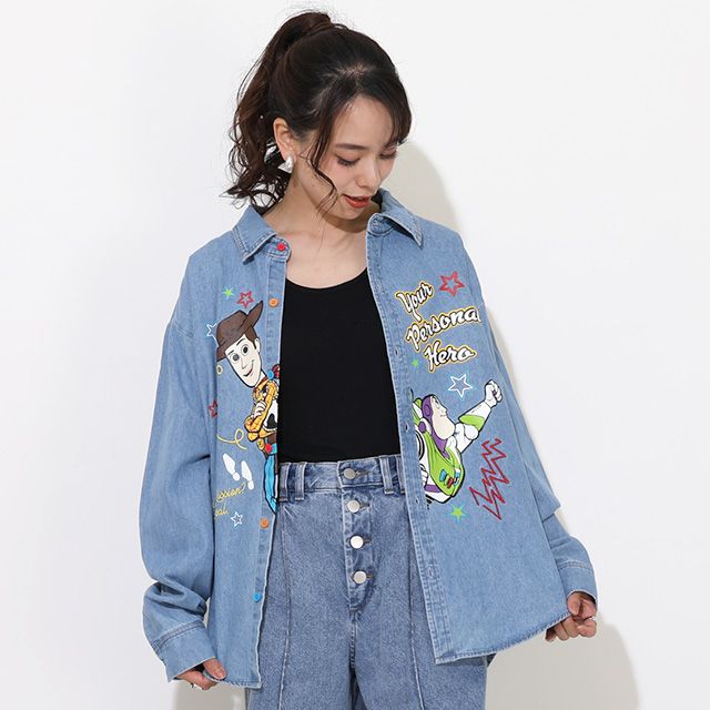 【ベビードール】ウッディ バズ 親子お揃い キャラクター刺繍シャツ 0732A / 大人 ユニセックス 男女兼用 リンクコーデ ペアルック 親子コーデ トップス 長袖 デニムシャツ 羽織り