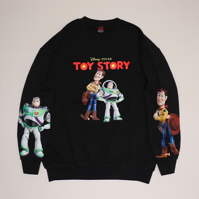 【ベビードール】ウッディ バズ 親子お揃い 袖キャラクタートレーナー 0834A / 大人 ユニセックス 男女兼用 トップス 長袖 スウェット クルーネック リンクコーデ ペアルック 親子コーデ