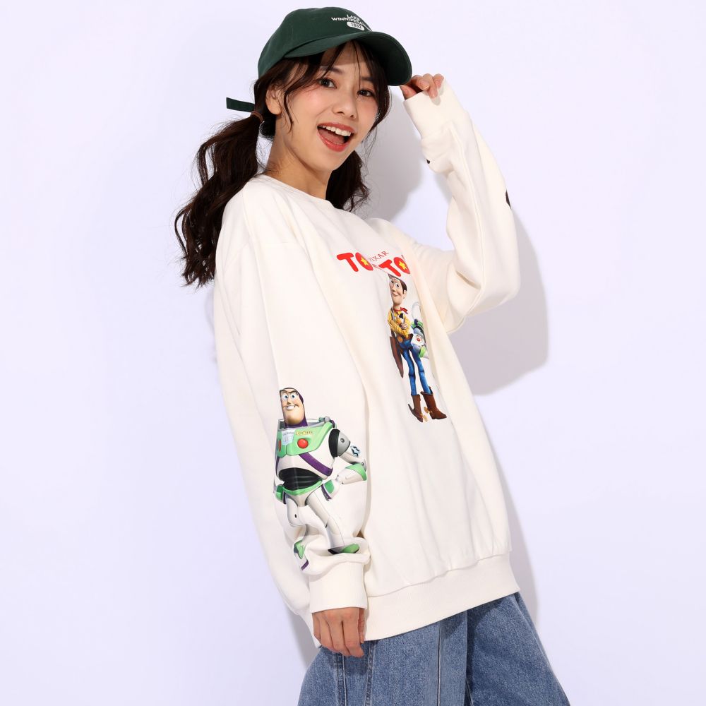 【ベビードール】ウッディ バズ 親子お揃い 袖キャラクタートレーナー 0834A / 大人 ユニセックス 男女兼用 トップス 長袖 スウェット クルーネック リンクコーデ ペアルック 親子コーデ