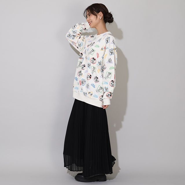 【ベビードール】ミッキー＆フレンズ 親子お揃い キャラクター総柄トレーナー 0903A / 大人 ユニセックス 男女兼用 リンクコーデ ペアルック 親子コーデ トップス 長袖 プルオーバー 春秋冬